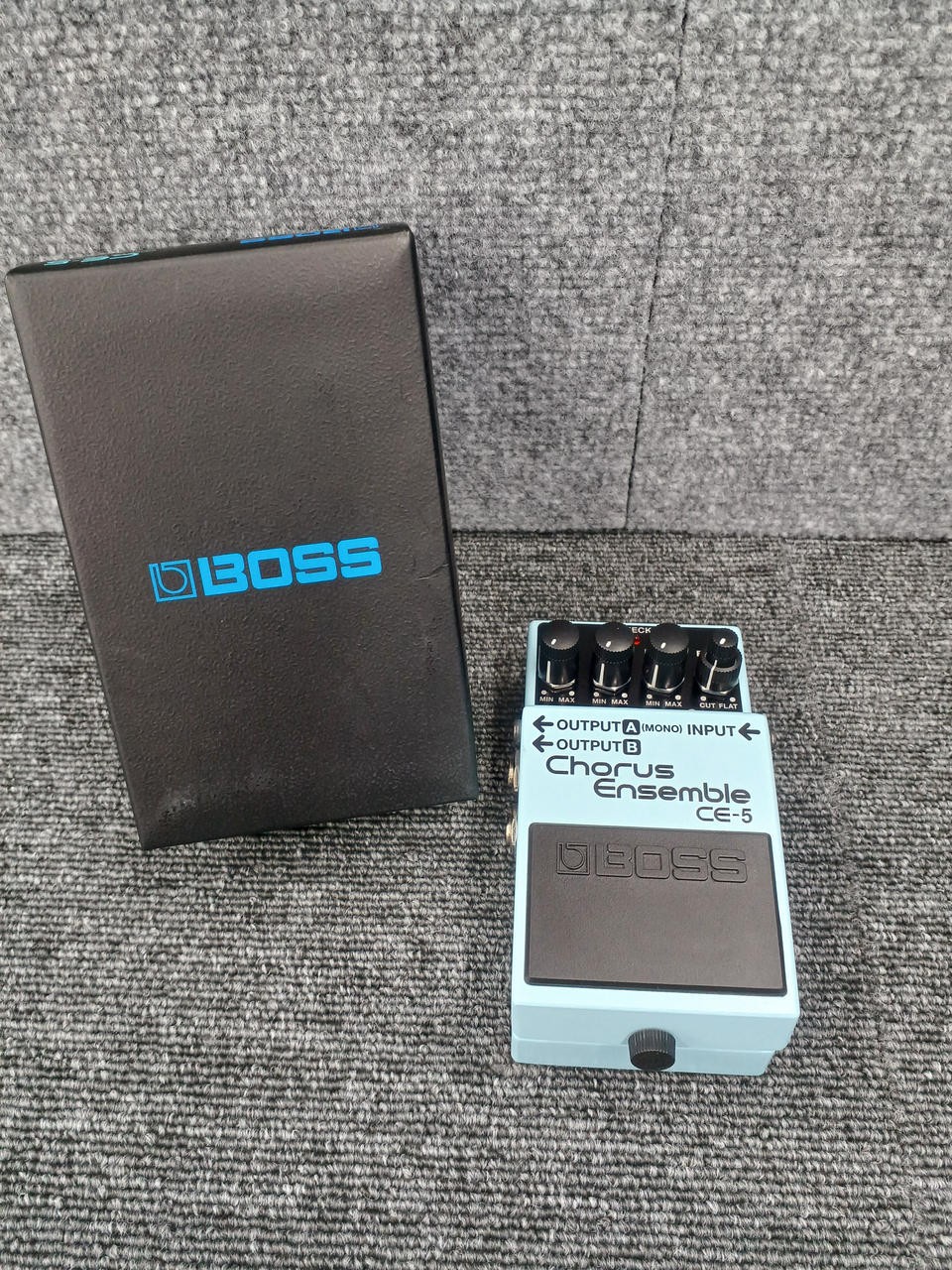 BOSS CE-5 Chorus Effector Effects Pedal Used Fully Functional