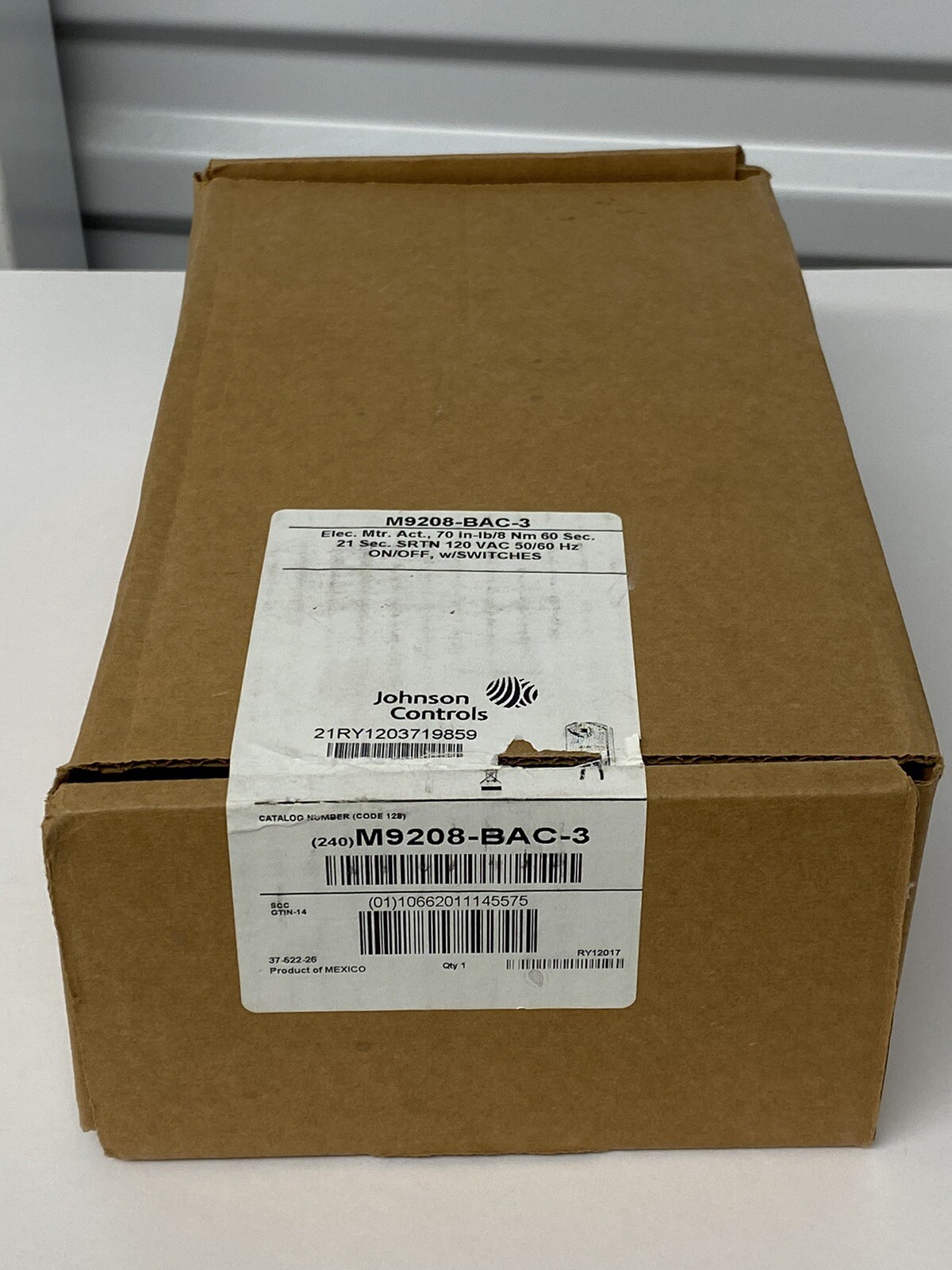 JOHNSON CONTROLS M9208-BAC-3 ACTUATOR NEW IN OPEN BOX