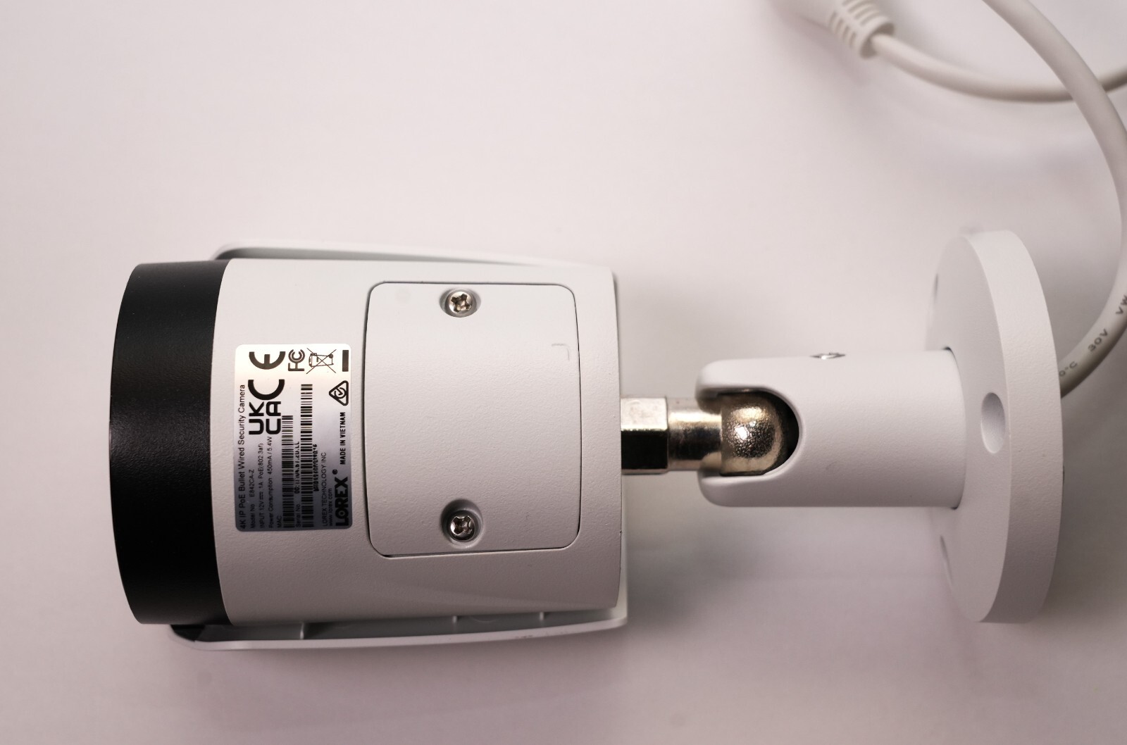 Lorex 4K IP POE Wired Bullet Security Camera Listen-In Audio E842CA