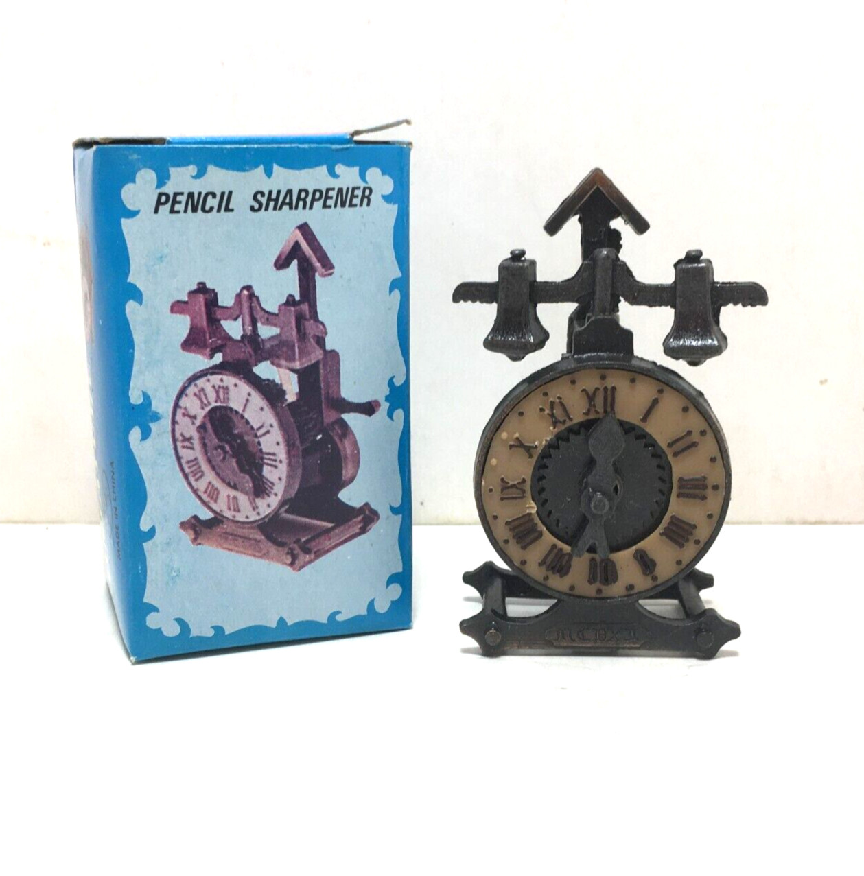 Vintage antique finished Die-Cast Miniature Clock pencil sharpener No 8754 w/box