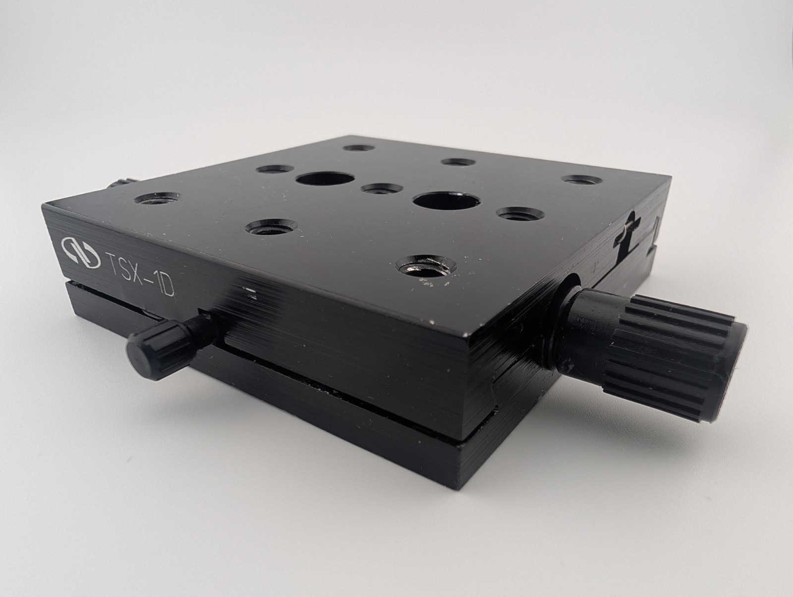 Newport TSX-1D Dovetail Linear Stage, 1.0" Travel 110 N (25 lb) Load (Excellent)