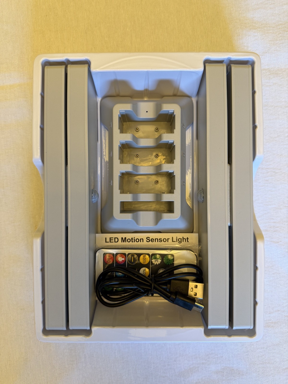 LED Closet Light with Charging Station, 4 Pcs Dimmer Rechargeable Motion Sensor