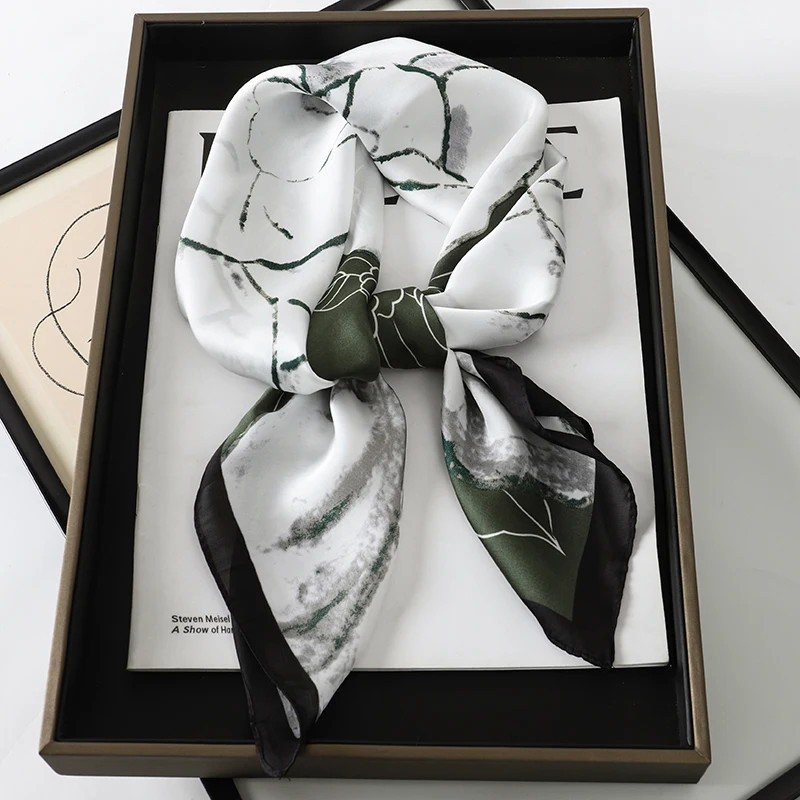 Luxury Brand 2023 Silk Square Scarf Women Cat Neck Hair Tie Band Beach Hijab Ker