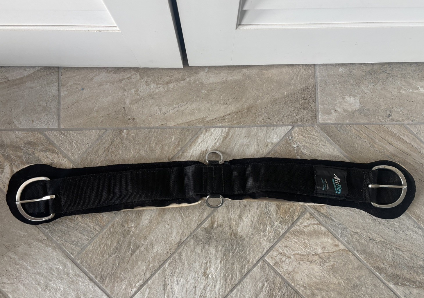 36” Weaver Air Flex Black Western Cinch