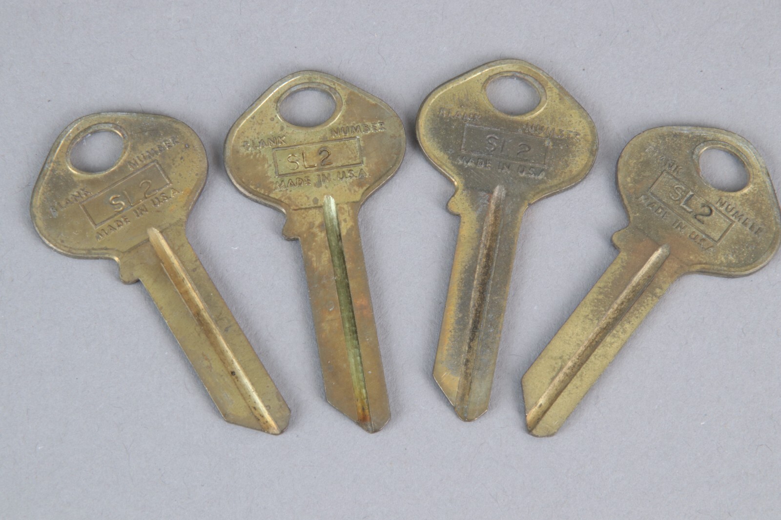 Lot of 4 vintage NOS Curtis Bulldog logo SL2 key blanks