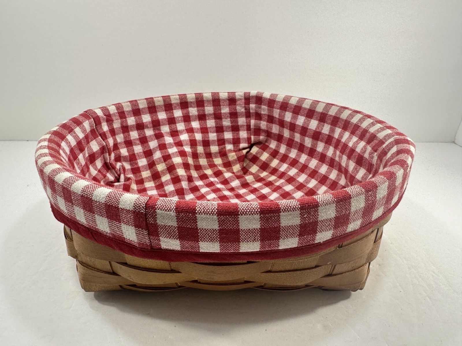 Canadian Maple Basket Round With Liner 10.5”