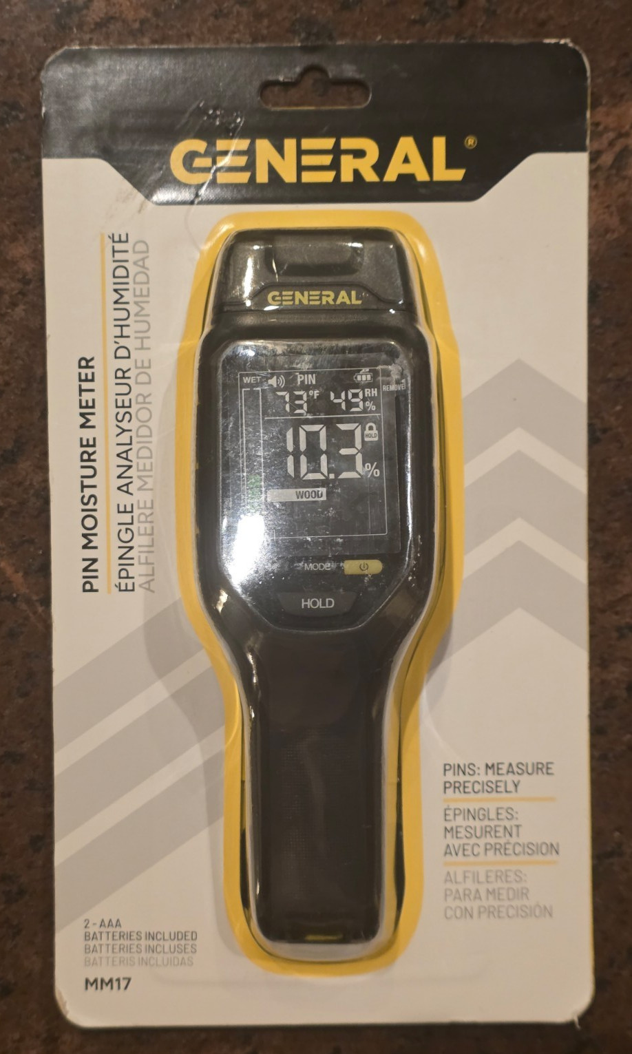 General Tools Pin MM17 Moisture Meter with Backlit Display for Wood, Drywall
