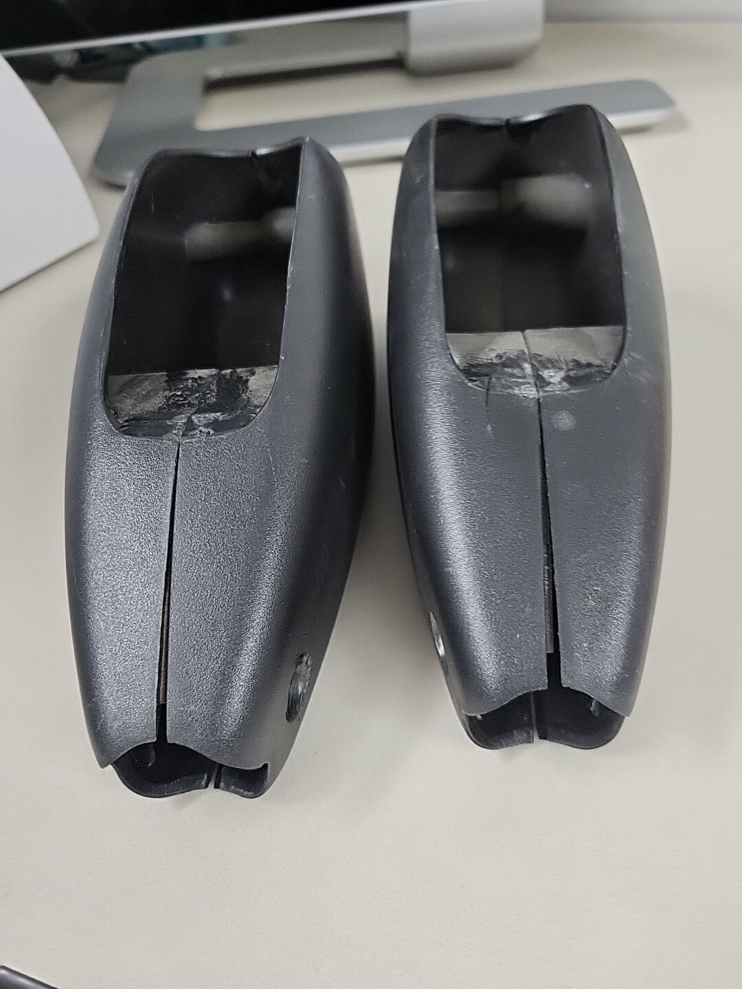 Vision Fitness X6000 Elliptical End Caps (115B)
