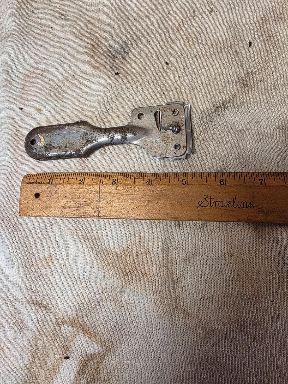 VINTAGE PAINT SCRAPER TOOL w/ BLADE - MADE IN USA