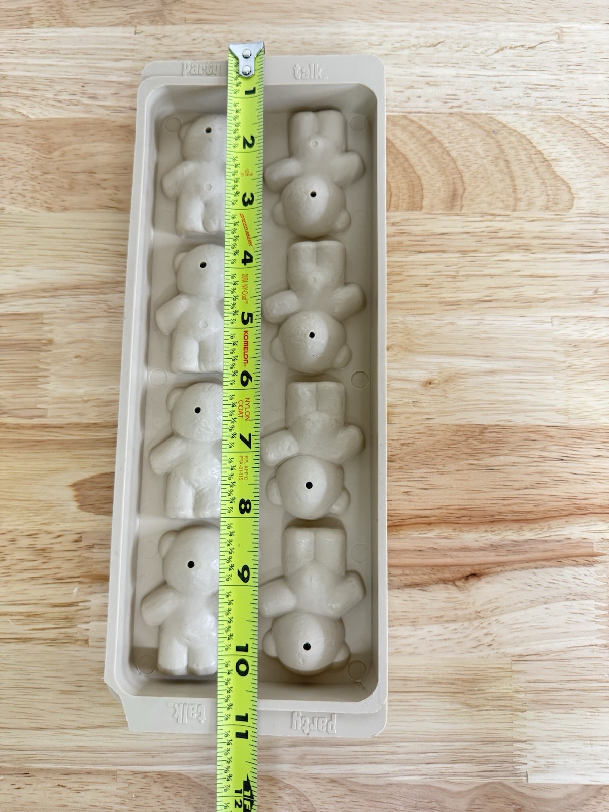 Vintage Party Talk Bear 8 Compartment Ice Cube Chocolate Candle Soap Mold