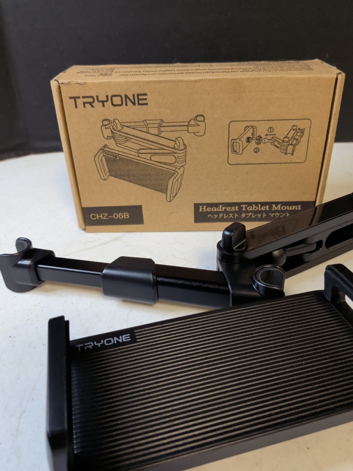 Tryone Car Headrest Tablet Mount 4.9-5.9”
