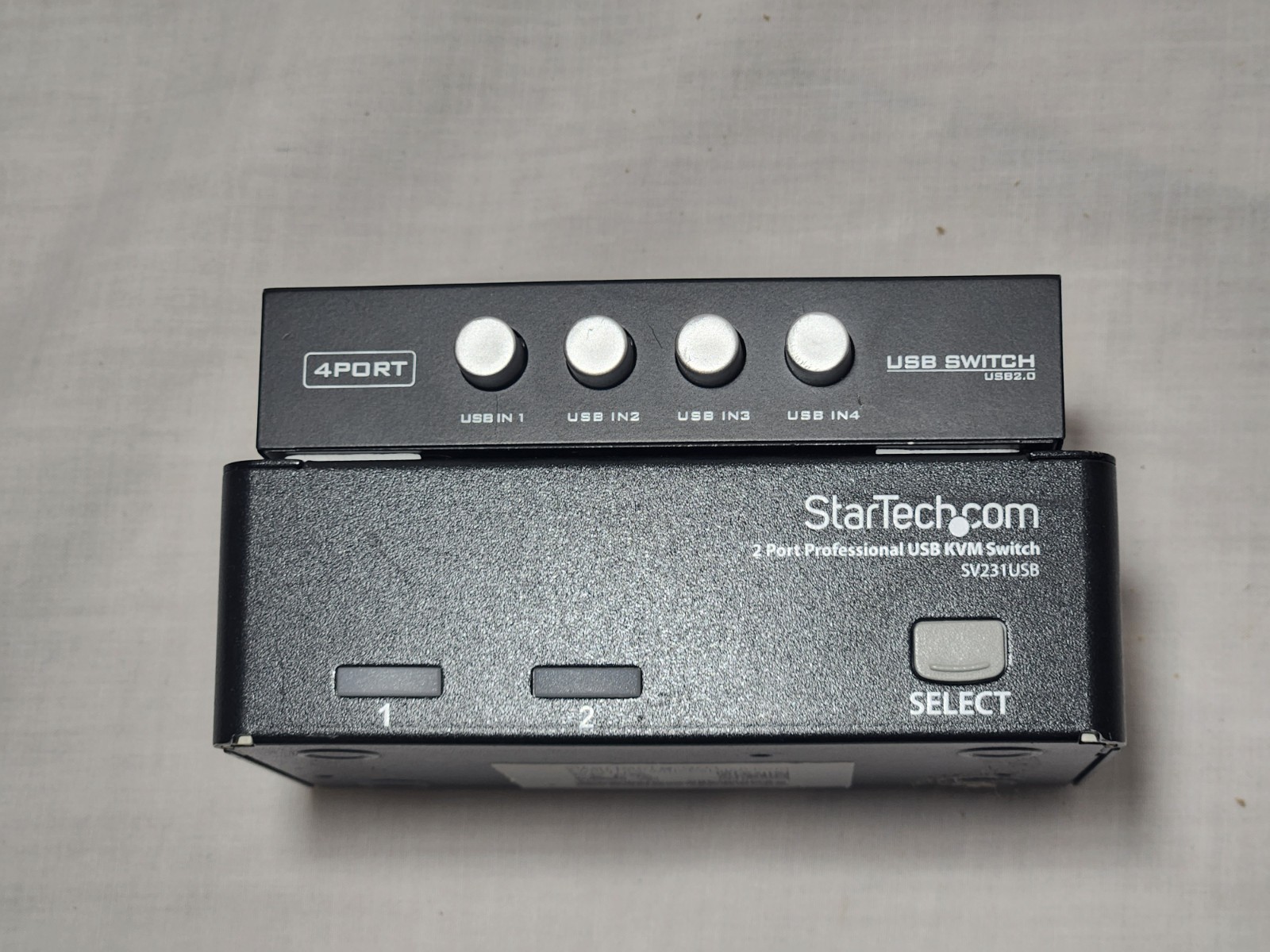 Startech.com 2 Port Professional USB Switch Kit SV231USB WITH 4 Port Attached