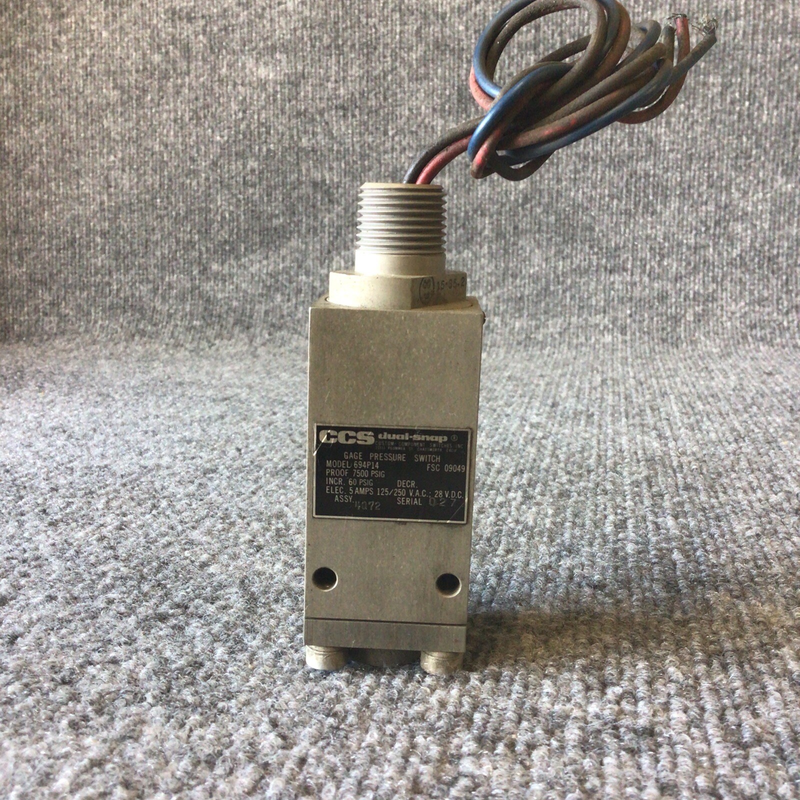 CUSTOM CONTROL SENSORS  CCS 694P14 Pressure Switch Used