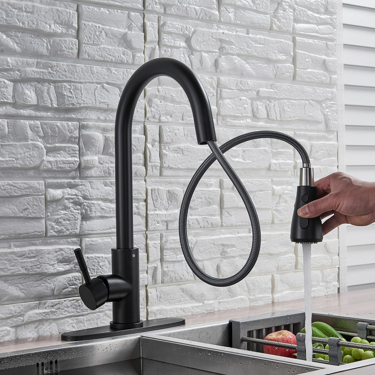 Pull Down Sprayer Kitchen Faucet with 10''Deck Plate &Soap Dispenser Matte Black