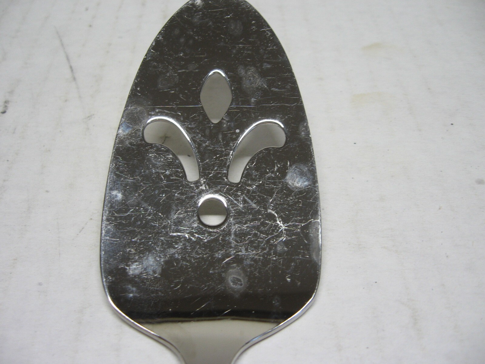 Slotted Pie Server Wm A Rogers Oneida Windrift Premier Stainless
