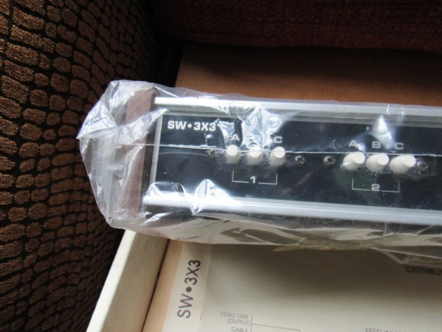 NEW-NIB-NOS vintage RHODES BRAND MODEL SW-3X3. VIDEO SWITCHER-DISTRIBUTOR. USA