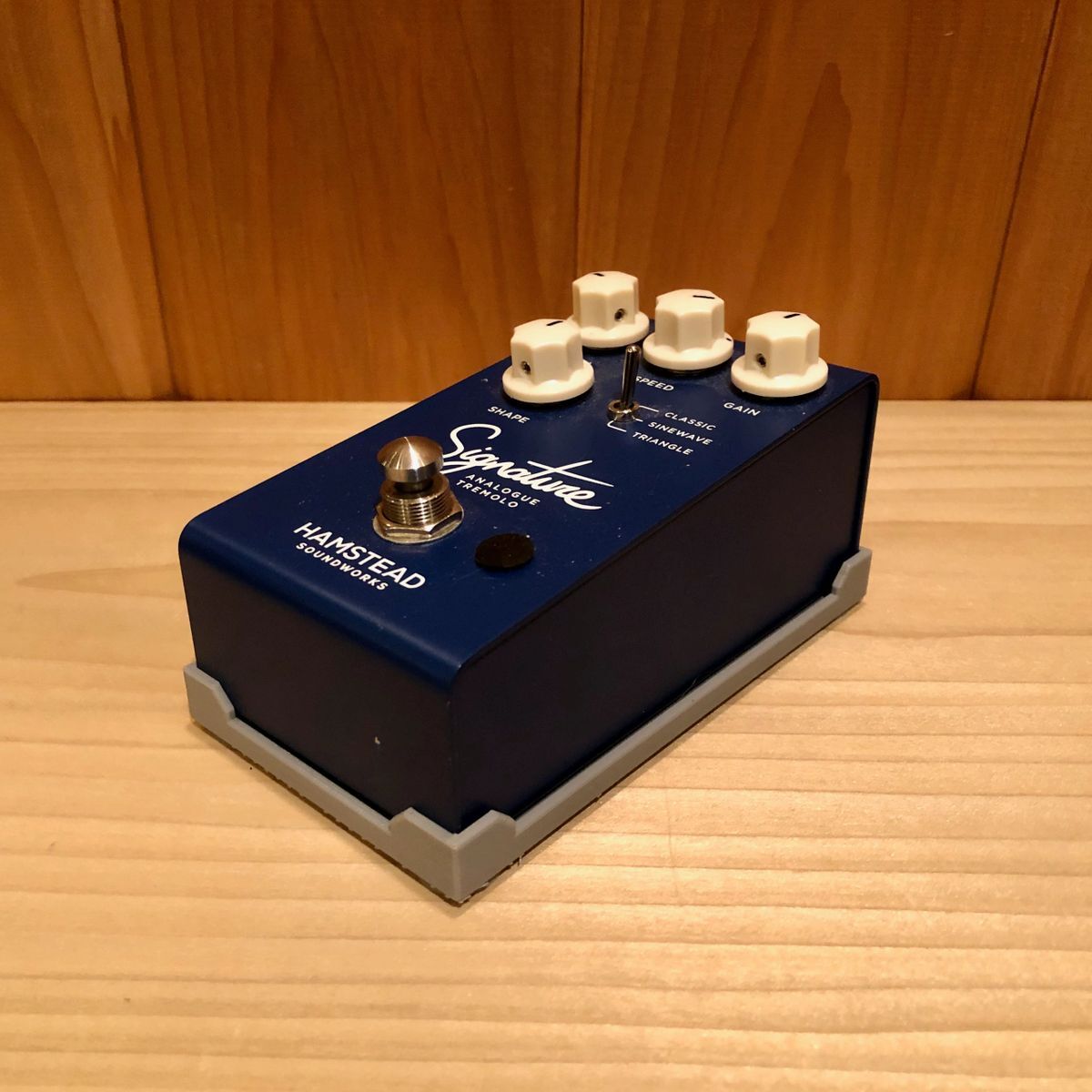 Hamstead Soundworks Frame and Risers 126mm x 70.5mm