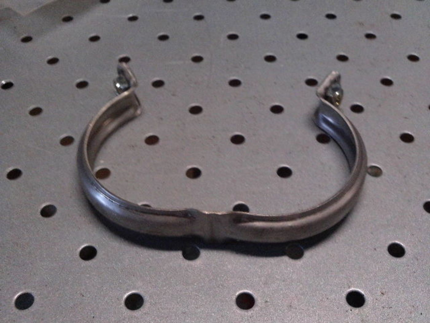 New Volvo Surplus Clamp 1542778 A25D A30D T450D A25E A30E A35E A40E