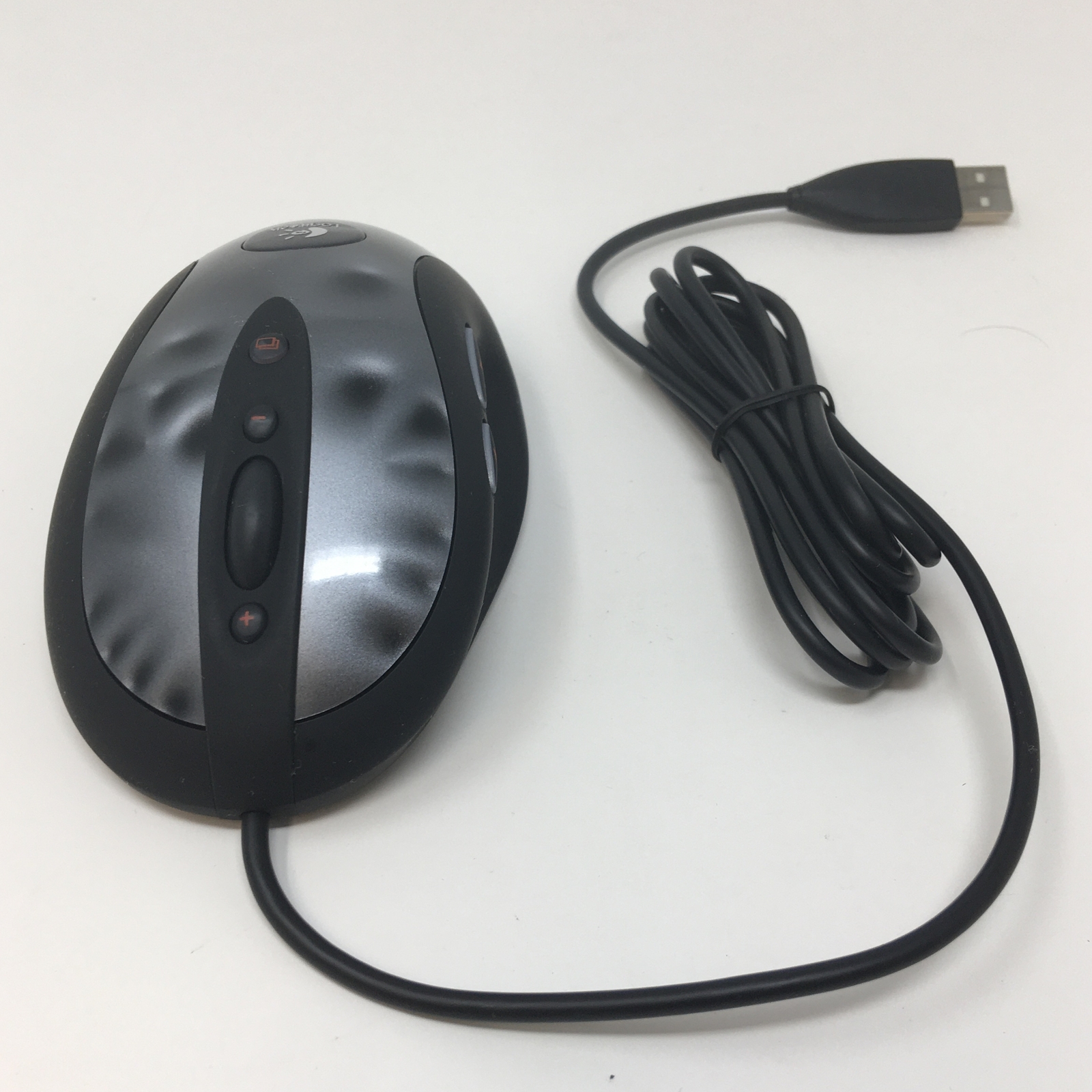 Logitech MX518 Wired Optical Gaming Mouse M/N M-BS81A P/N Thumb Button