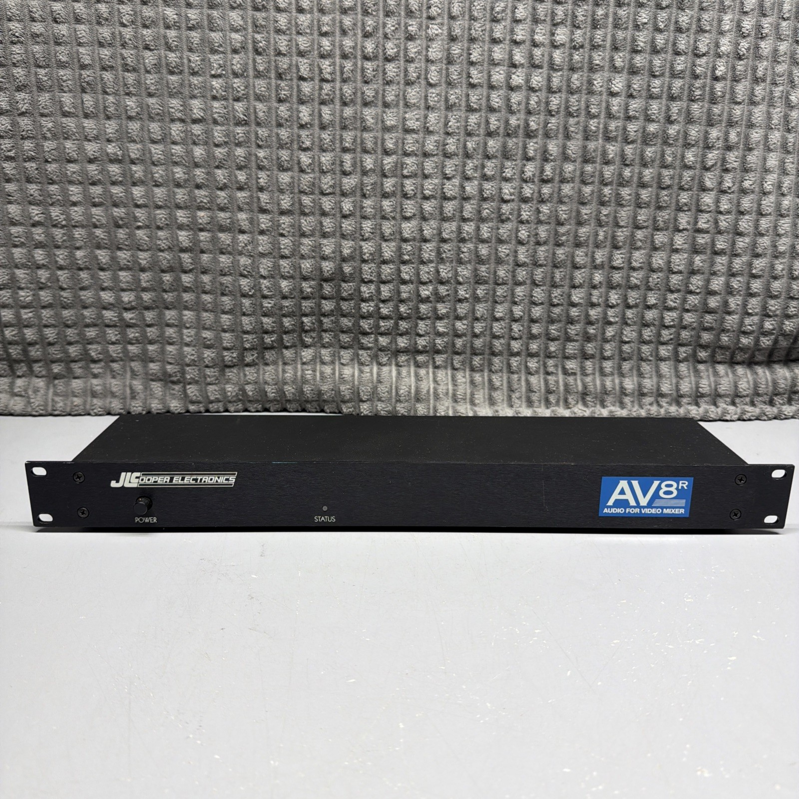JL Cooper AV8R Audio For Video Mixer 8 Channel VCA Switcher Rack Mount Vintage