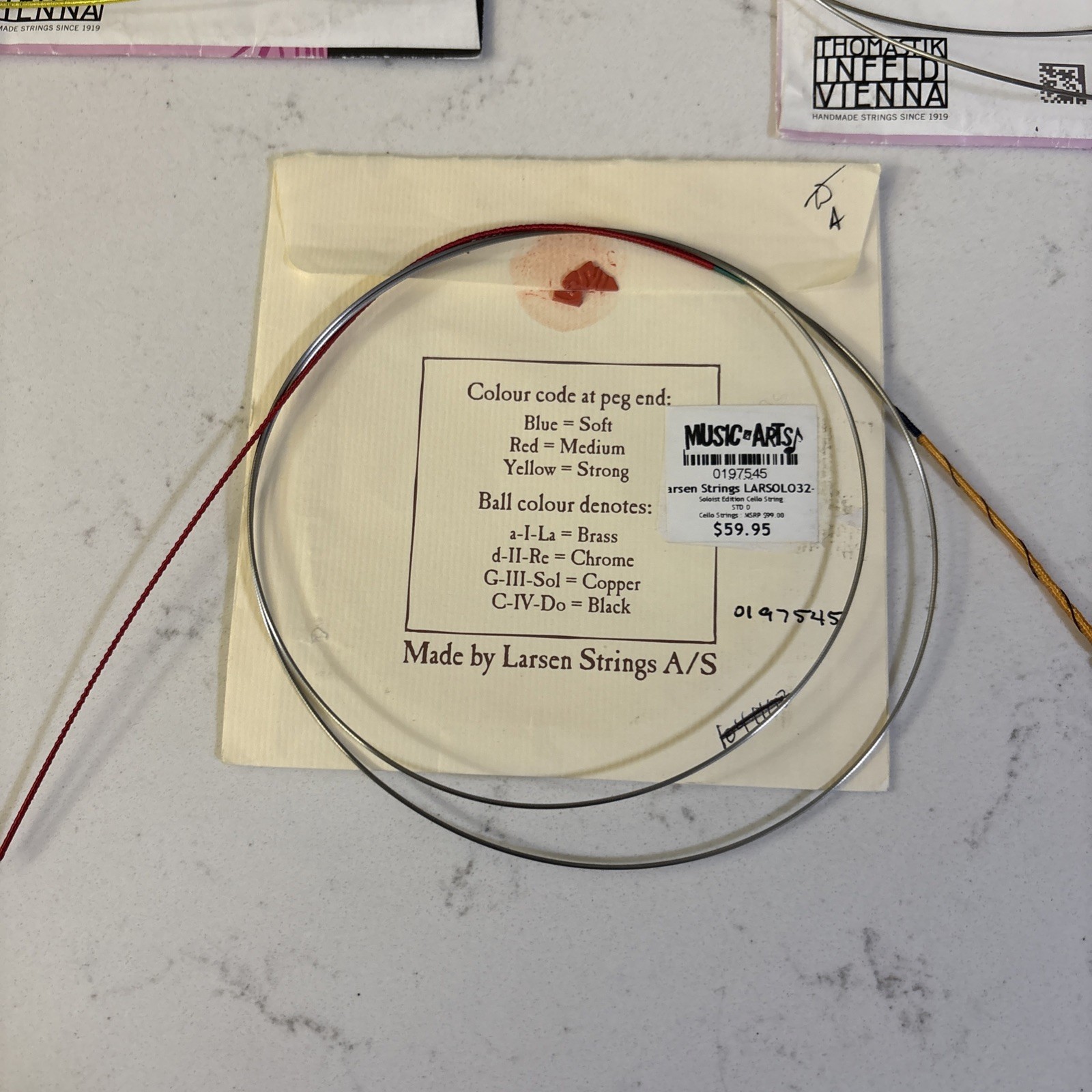 1 Larsen String Violencello II. 2 Spirocore Violoncello Strings Used