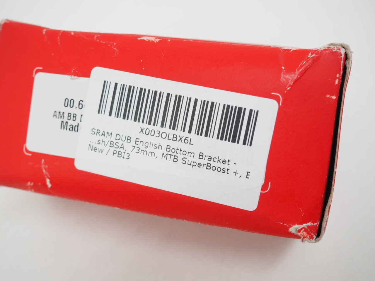 New! SRAM dub BSA Bicycle Bottom Bracket Black Threaded w/ 2 Spacers