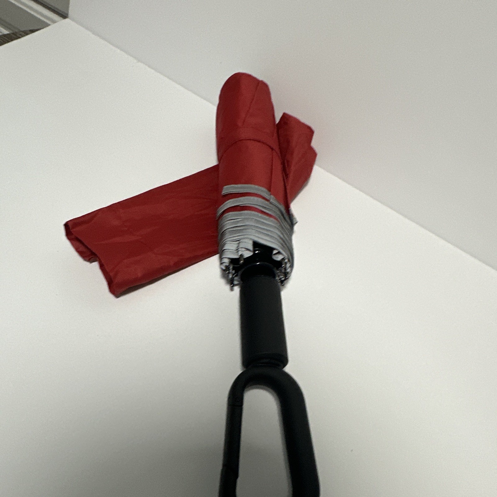 Red Compact/Folding Umbrella Solid Pattern with Black Hook Handle Unisex