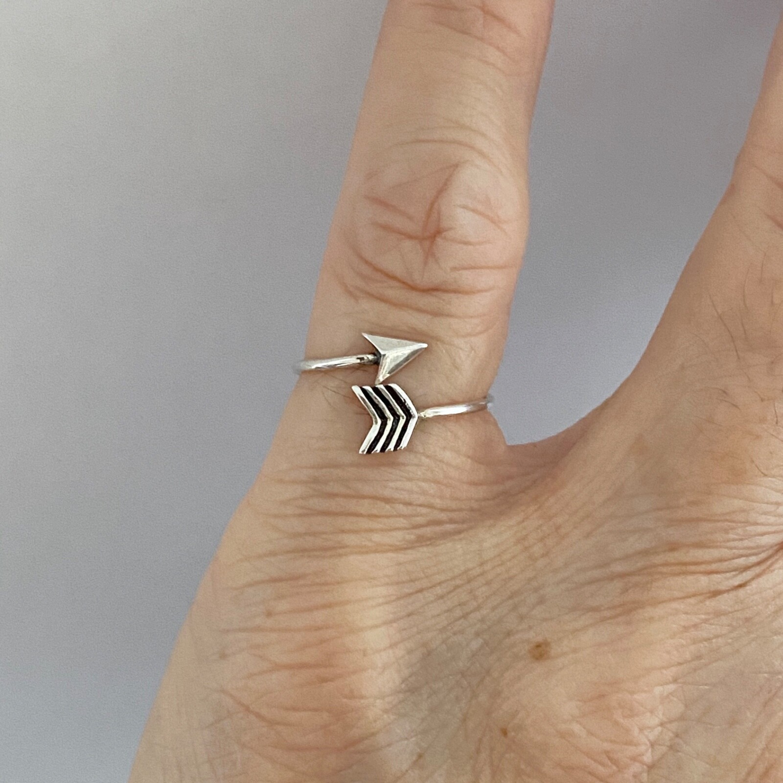 Sterling Silver Thin Bow and Arrow Toe Ring, Silver Ring, Arrow Rings