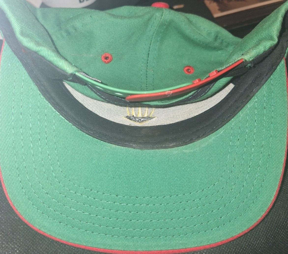DMND SUPPLY COMPANY ADJUSTABLE RED AND GREEN CAP! e9537DXX