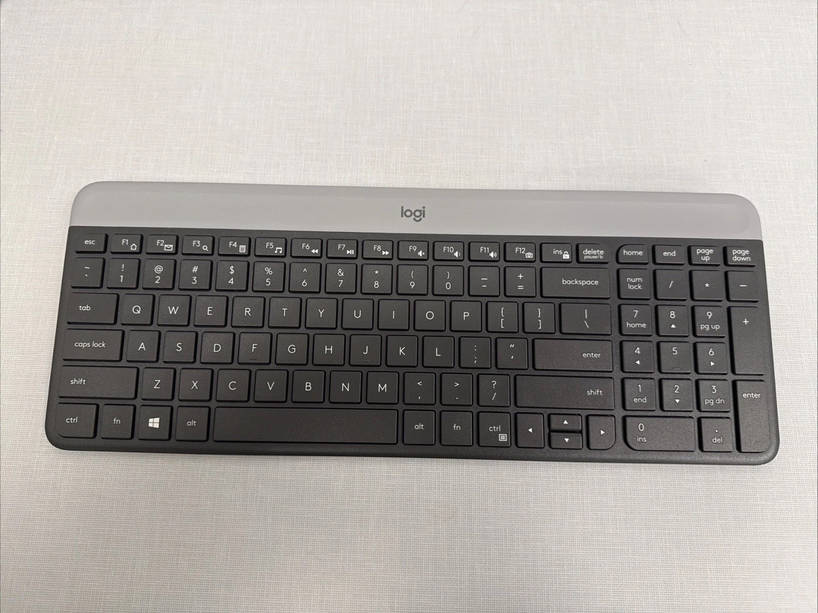 Logitech K470 Full Size Wireless Scissor Keyboard - Black & Silver