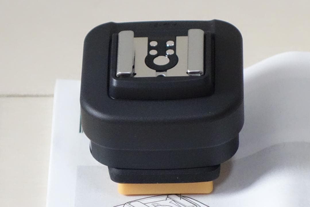 Canon AD-E1 Multi-Function Accessory Shoe Adapter extension system ADE1