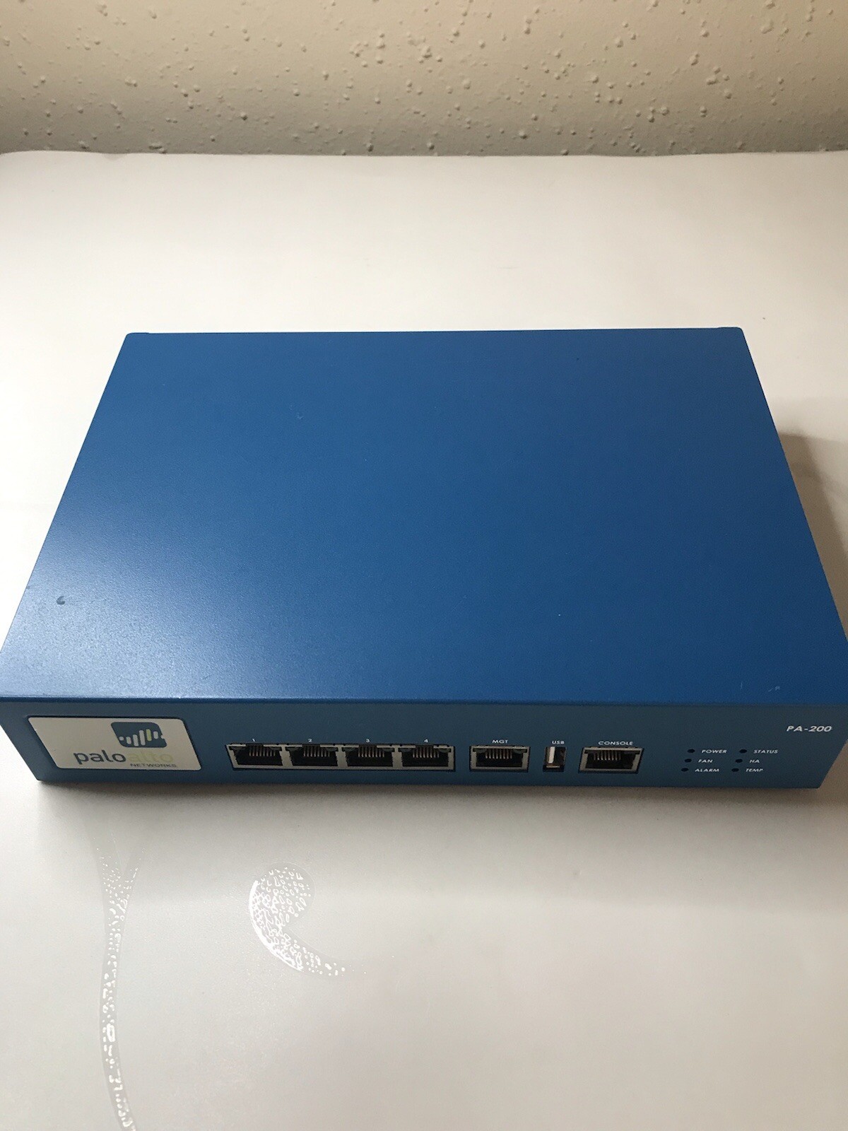 Palo Alto Networks (PA-200) Firewall Security Appliance *NO ADAPTER*