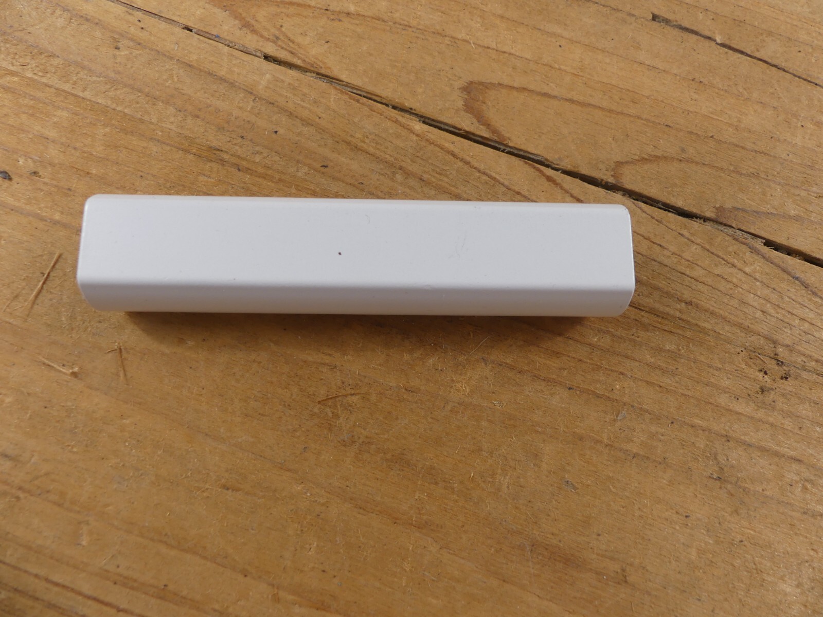 1 Used Original Bose UB 20 Mount Extenders Rod Only White UB-20