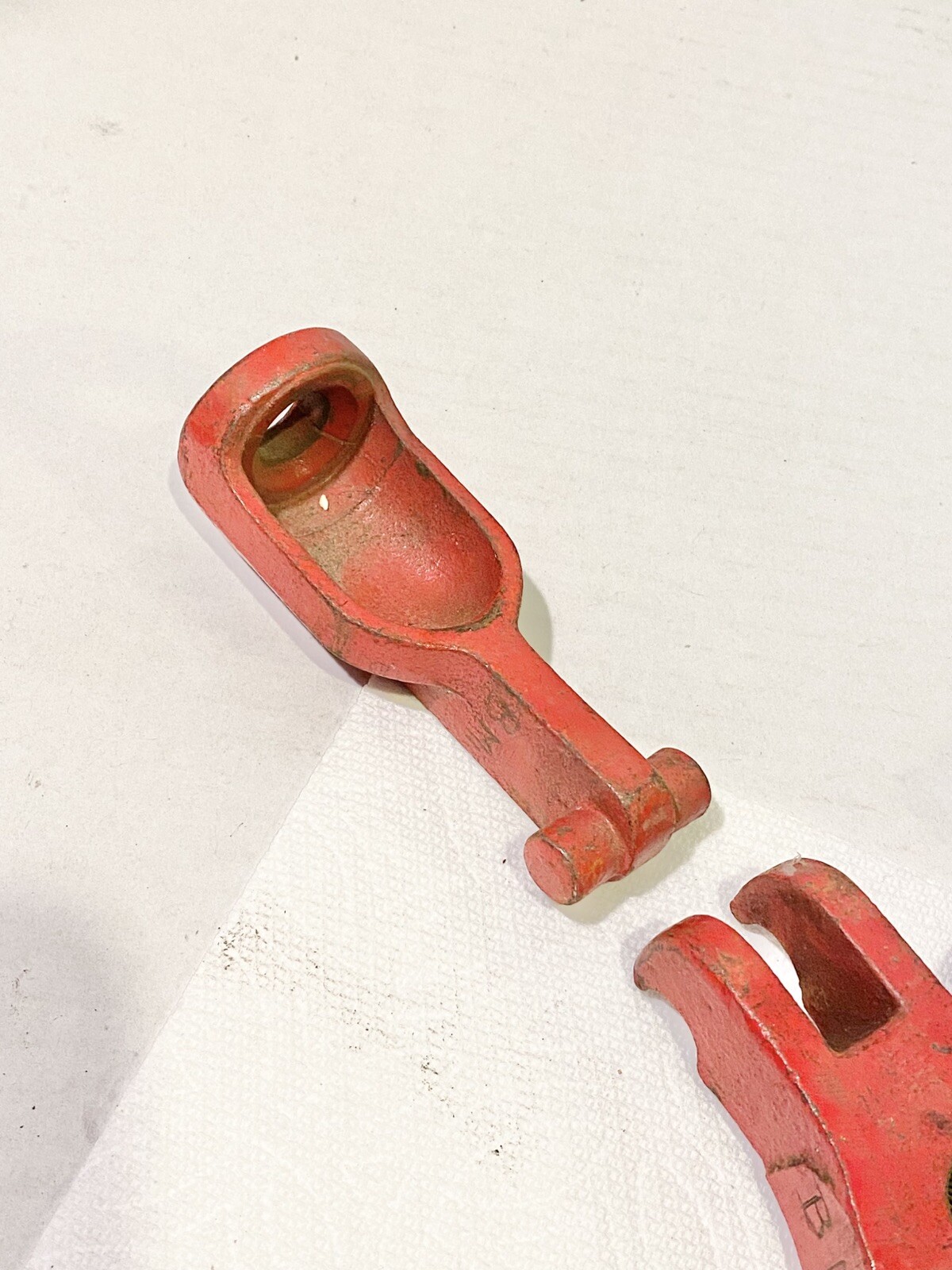 Old Duro 259 Puller Made in USA ( Missing Screw )
