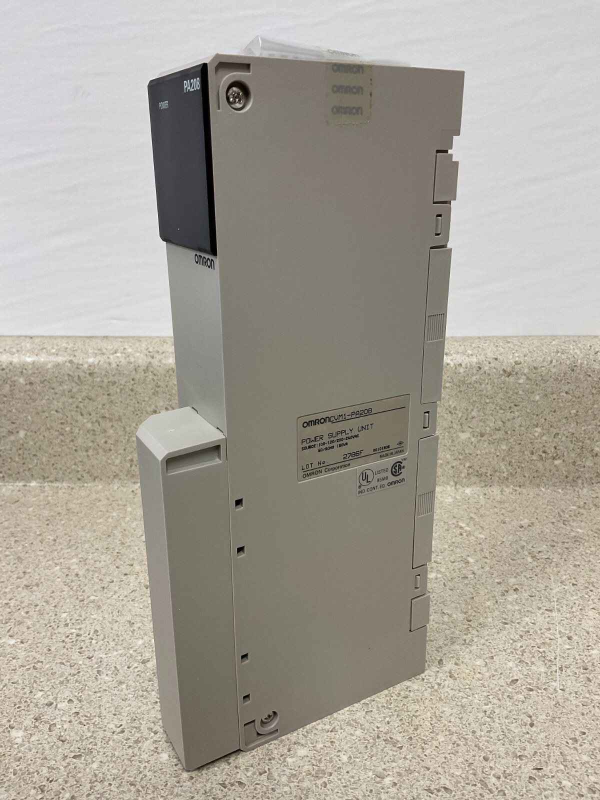 Omron CVM1-PA208 NEW
