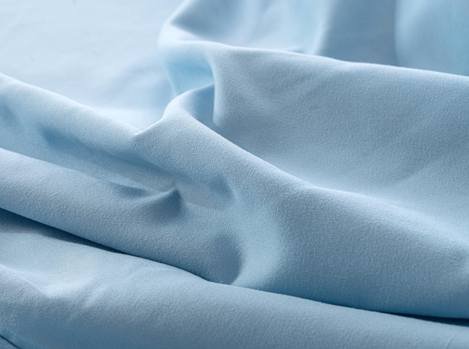 Queen Size Solid Cooling & Breathable 4 Piece Bedding Sheet Set - Brushed Mic...