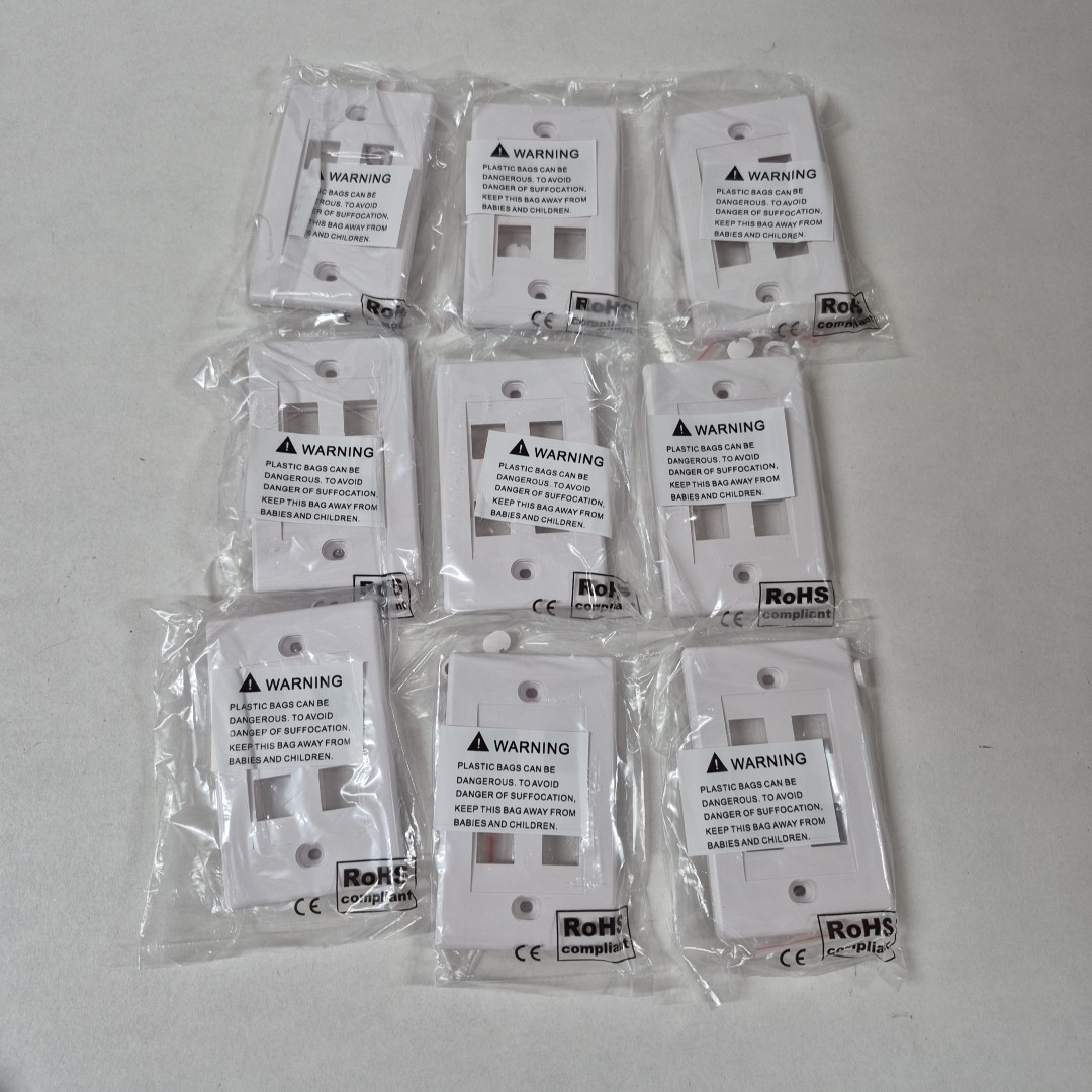 9X White Wall Plate for 4 Port Keystone Jacks Cable Matters
