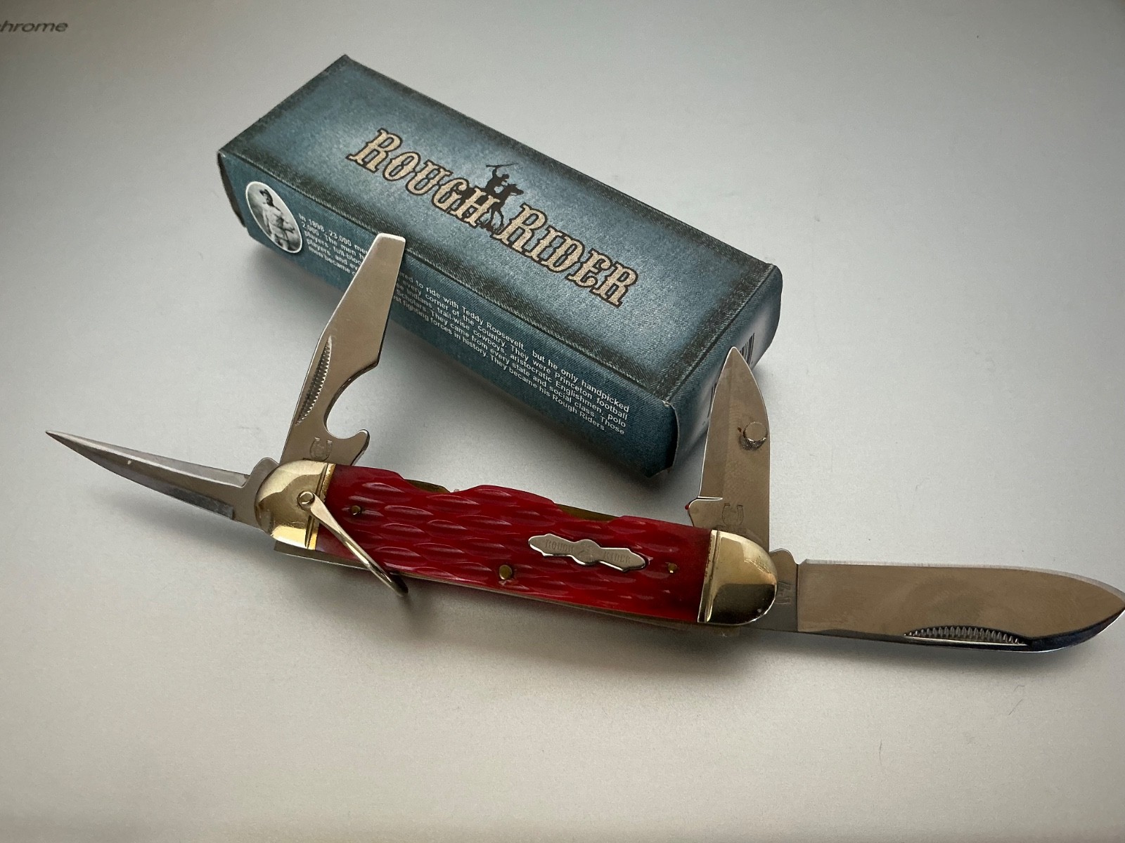 Rough Rider Camp/Scout Pockeknife Red Jig Bone RR573