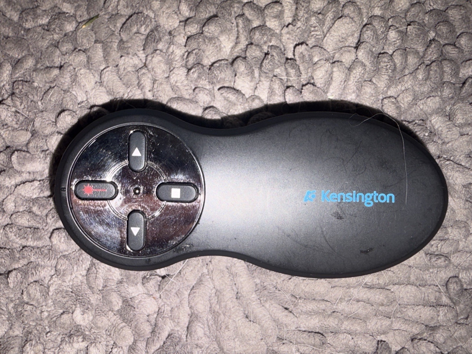 Kensington 33374 Black Handheld Presenter Laser Pointer Remote Control