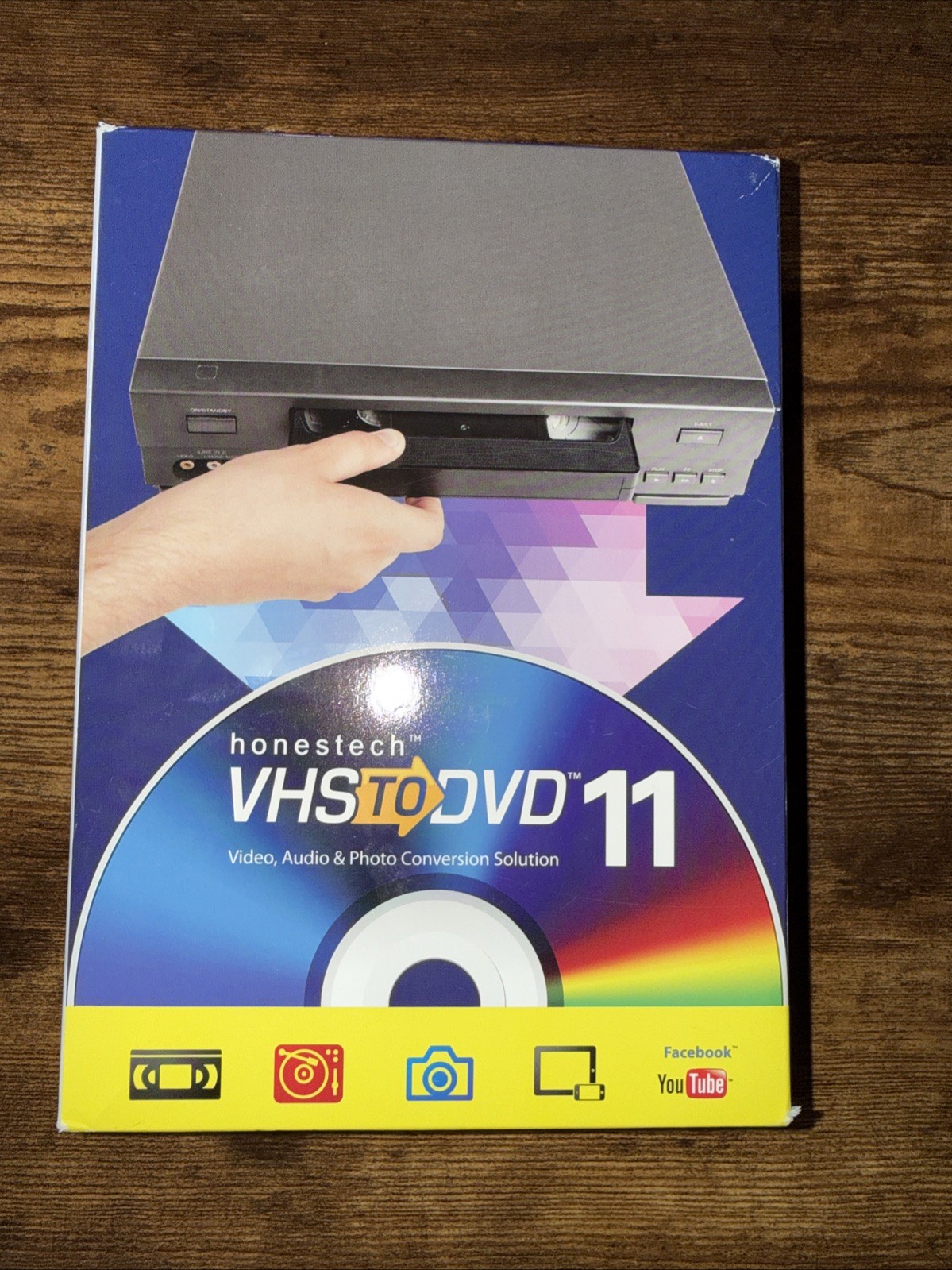 Honestech VHS to DVD 11 VDD11H Video Editing & Conversion Software