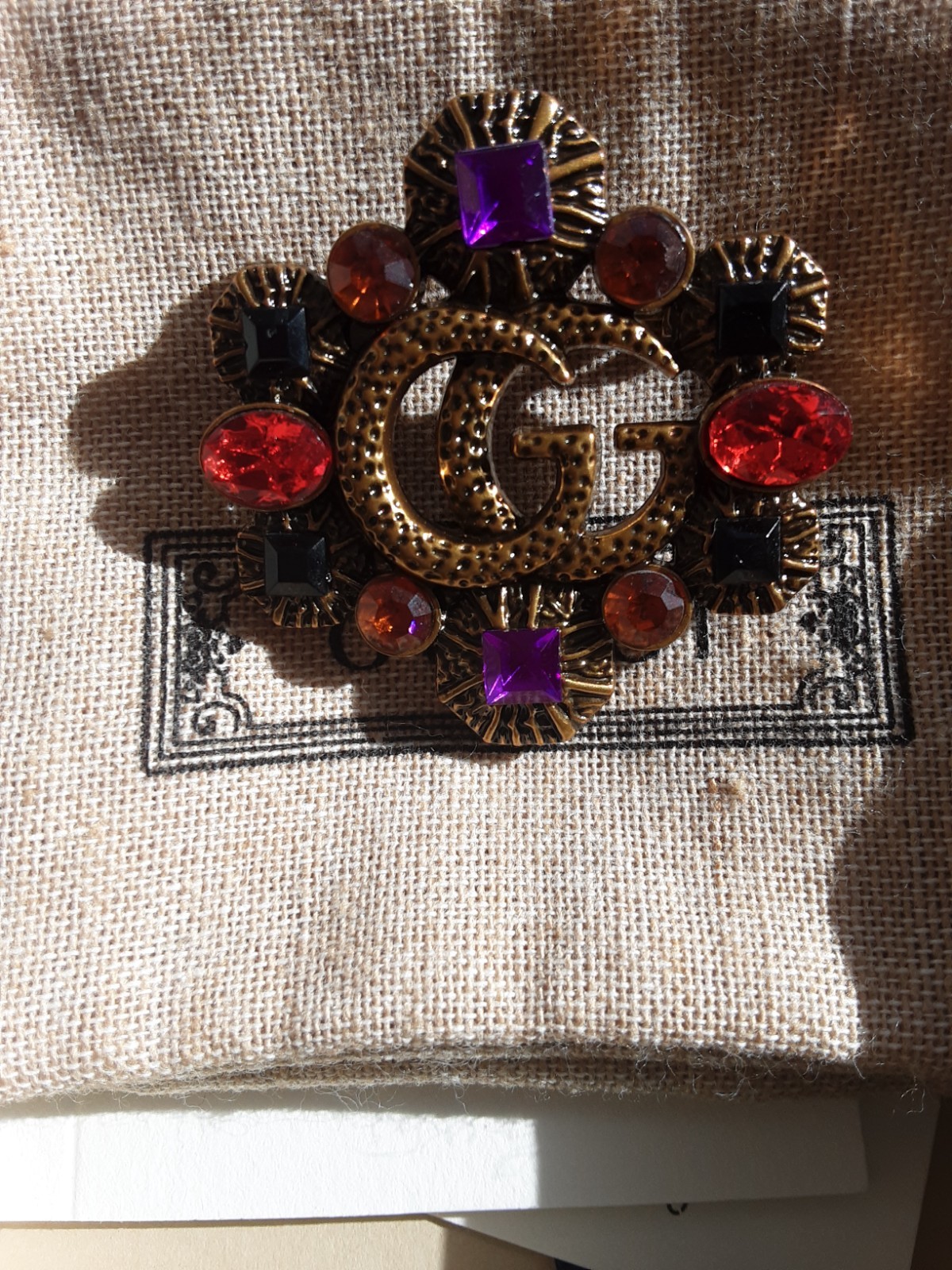 Vtg Cucci brooch pin bronze & colored