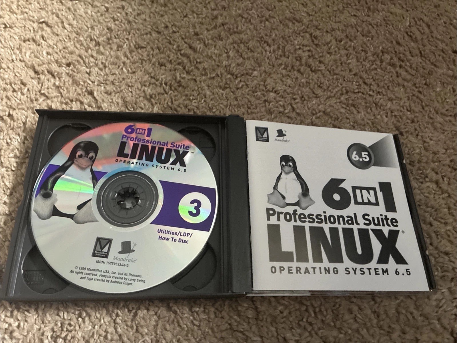Vintage 1999 Mandrake Linux 6 (6.5) Suite Complete Operating System Set CIB