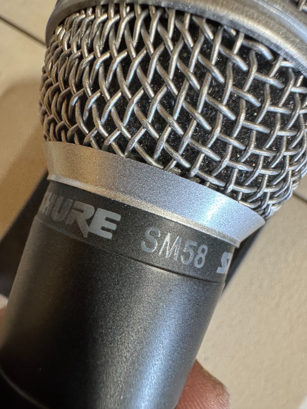Shure SM58 Microphone with bag in good condition.
