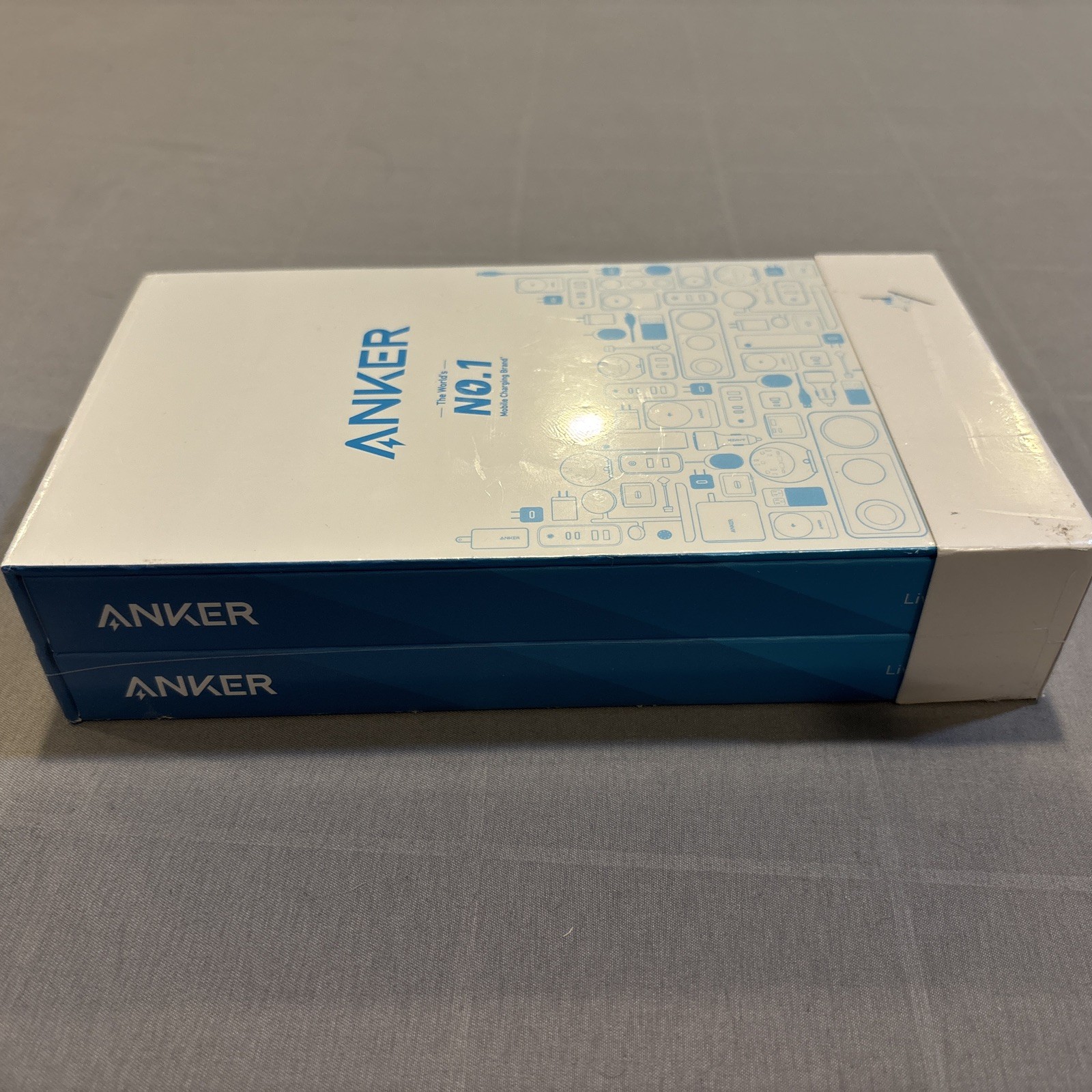 Anker Easy Fit Screen Protector Kit Privacy 2-Pack For iPhone 15 Plus A720A New