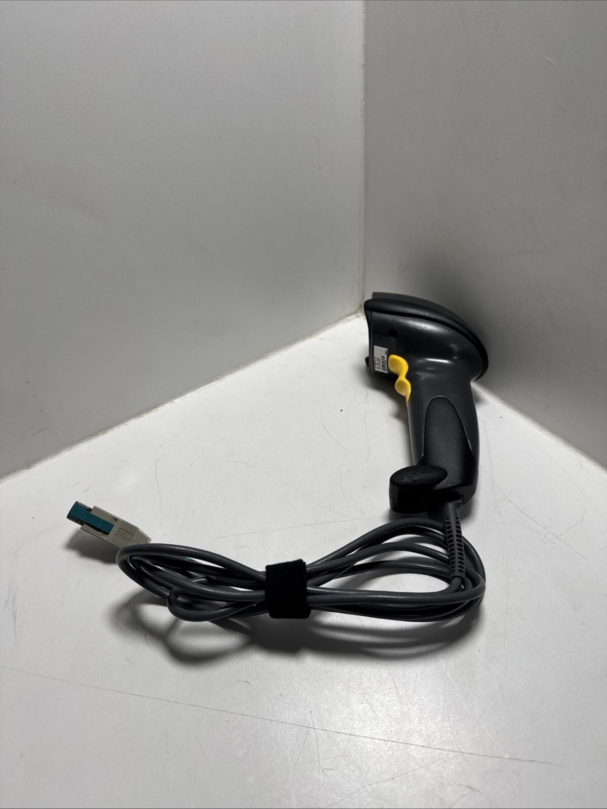 Symbol DS6707-FD Barcode Scanner