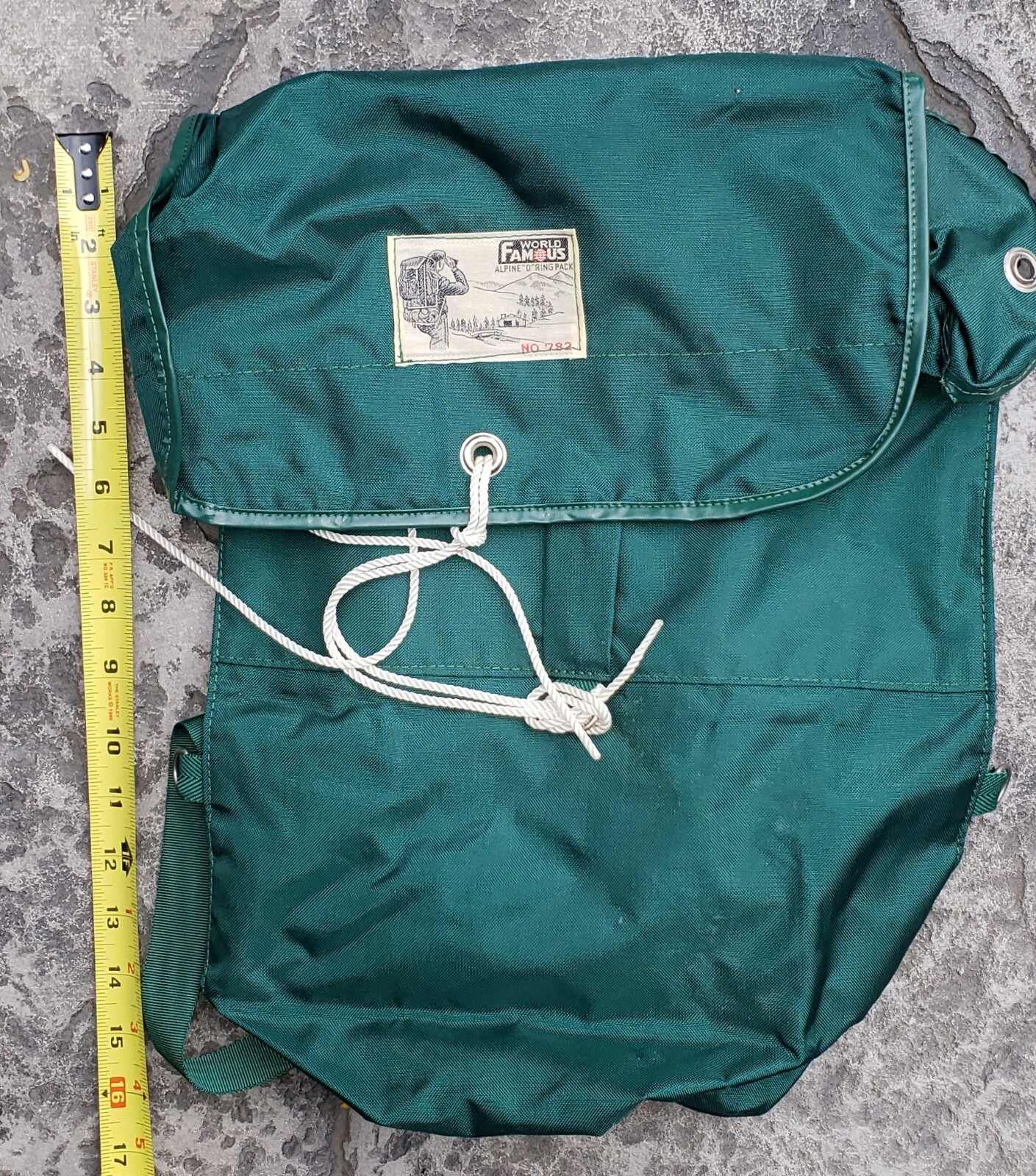 Vintage Alpine D Ring Pack Made In Japan #782 Hunter Green Drawstring