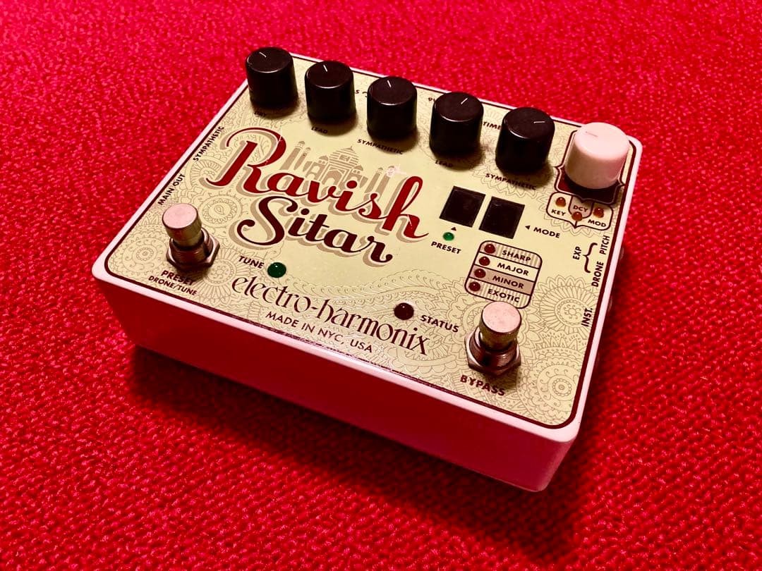 electro-harmonix Ravish Sitar Effects Pedal