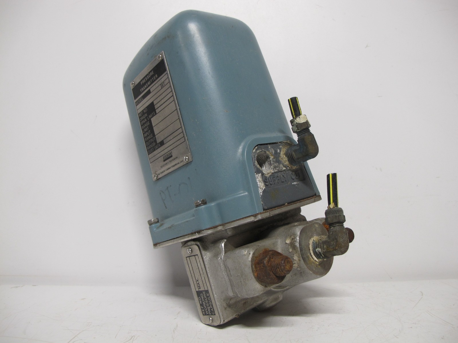 Foxboro 11GM-BS1 ST D Pressure Transmitter 20-200 PSI 0-350 PSI Range 11GMBS1