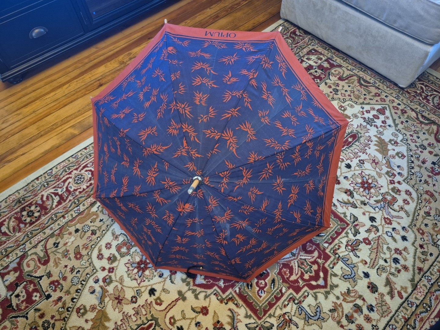 YSL Yves Saint Laurent Umbrella OPIUM  Vintage 1970’s Cot/Poly Parasol