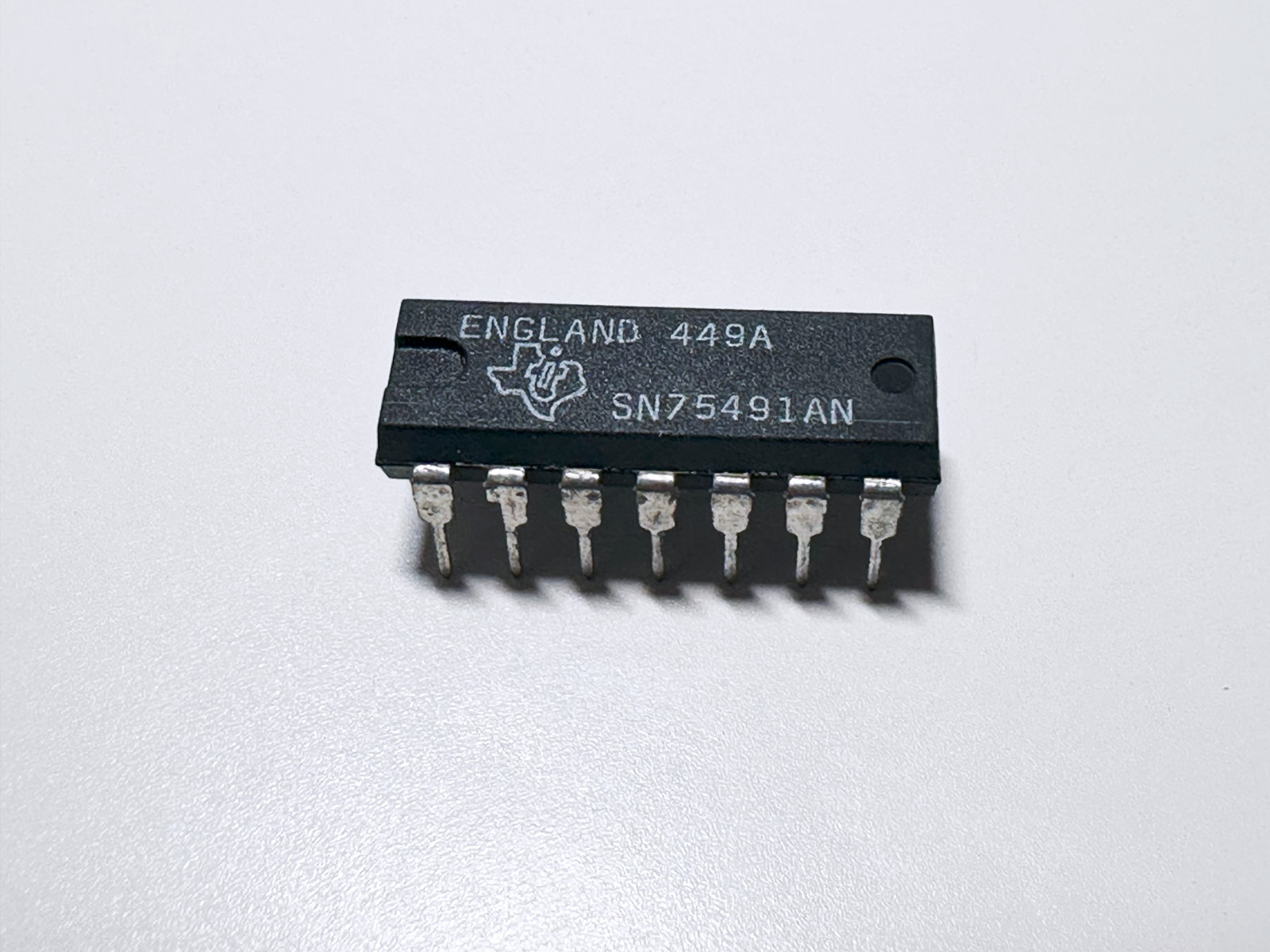 1X SN75491AN TI MOS-to-LED Driver Quad Segment Driver 50mA 20V DIP-14